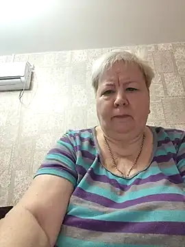 Snapshot of EffectFiona chatting on March 2025 11:22:01 PM EffectFiona online show from March 2025 11:22:01 PM