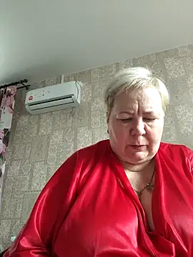 Snapshot of EffectFiona chatting on March 2025 04:41:01 AM EffectFiona online show from March 2025 04:41:01 AM