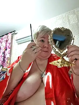 EffectFiona online show from November 2025 10:48:02 PM