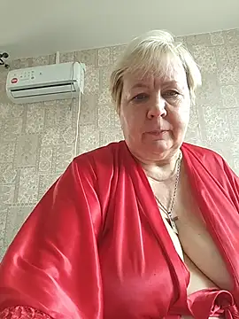 EffectFiona online show from April 2026 04:04:01 AM