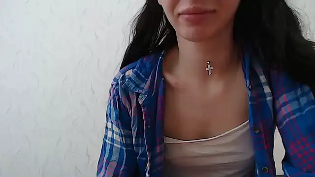 HoneyWiles online show from February 2025 12:32:01 PM