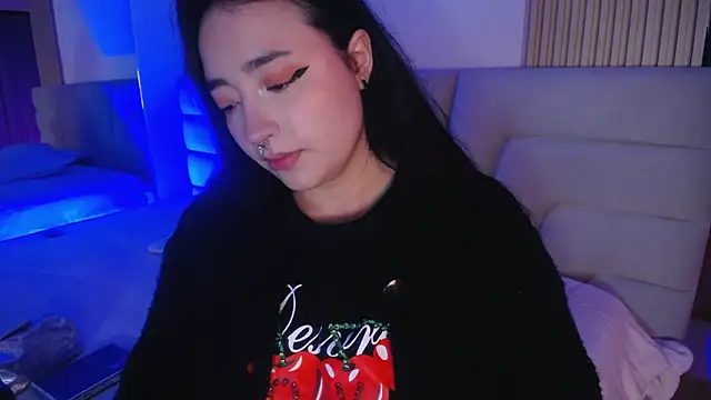 Miss Loise online show from April 2026 02:48:02 AM