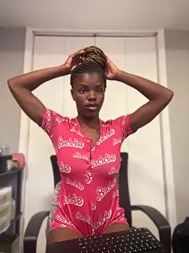 wishwashhy22 online show from April 2026 05:13:02 PM