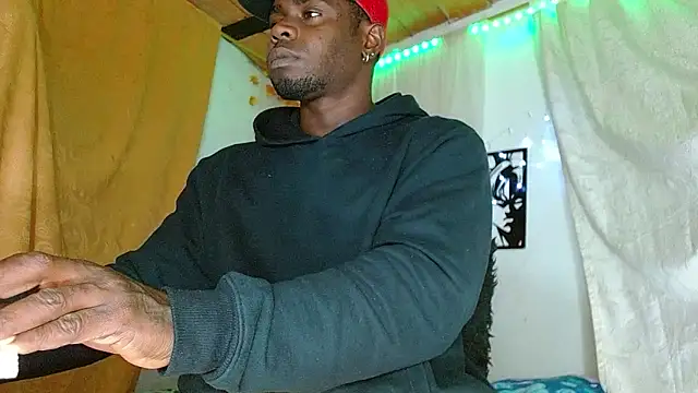 Snapshot of angel_bonbom chatting on November 2025 05:07:01 AM angel bonbom online show from November 2025 05:07:01 AM