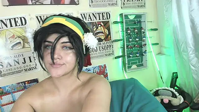 Snapshot of cristina_blu21 chatting on January 2025 04:52:02 AM cristina blu21 online show from January 2025 04:52:02 AM