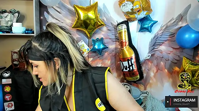 Snapshot of cristina_blu21 chatting on September 2025 11:43:01 PM cristina blu21 online show from September 2025 11:43:01 PM