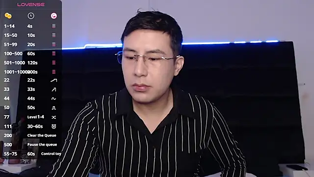 andrewmhilton  online show from March 2025 05:11:02 PM