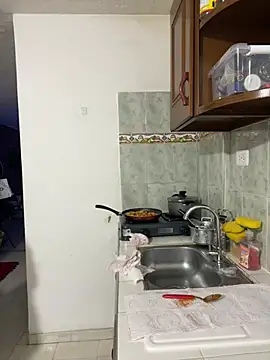 andrewmhilton  online show from March 2025 09:58:01 PM