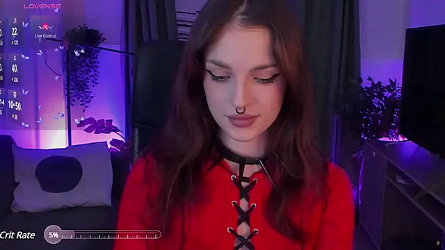 Snapshot of BratzieDarsie chatting on December 2024 03:11:01 PM BratzieDarsie online show from December 2024 03:11:01 PM