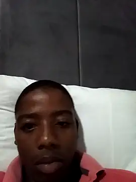 Snapshot of BLACK_BOTTOM03 chatting on January 2026 04:18:01 AM BLACK BOTTOM03 online show from January 2026 04:18:01 AM