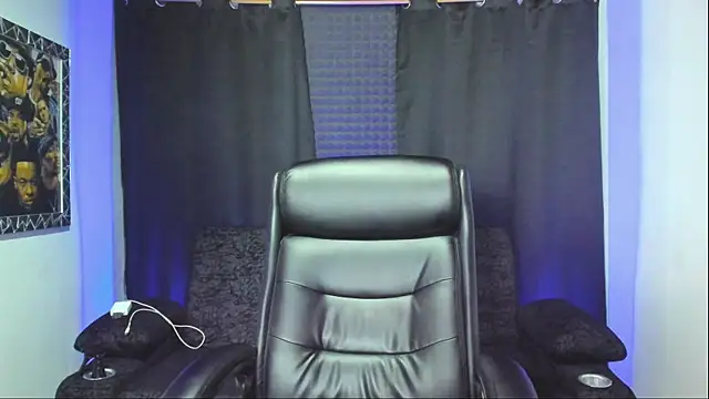 jhonnysnow17 online show from October 2025 12:40:02 AM