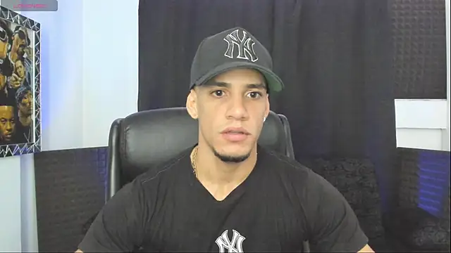 jhonnysnow17 online show from June 2026 10:56:01 PM