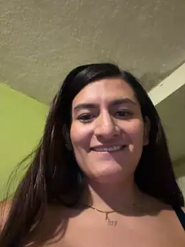 Snapshot of ari_artis chatting on June 2026 03:08:02 AM ari artis online show from June 2026 03:08:02 AM