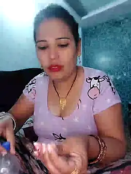 Poojabhabi101 online show from January 2025 05:52:01 AM