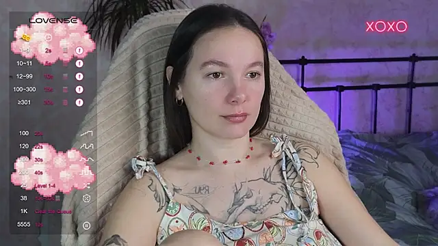 Snapshot of lil_luna_x chatting on March 2026 02:06:01 PM lil luna x online show from March 2026 02:06:01 PM