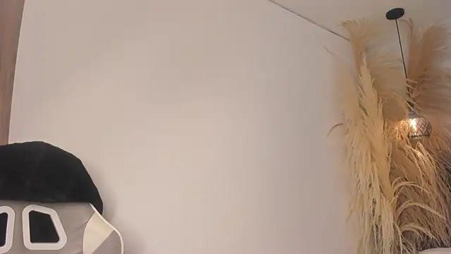 cute  cherry  online show from June 2026 07:56:01 PM