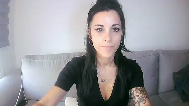 secretoeternoo online show from June 2026 05:00:02 PM