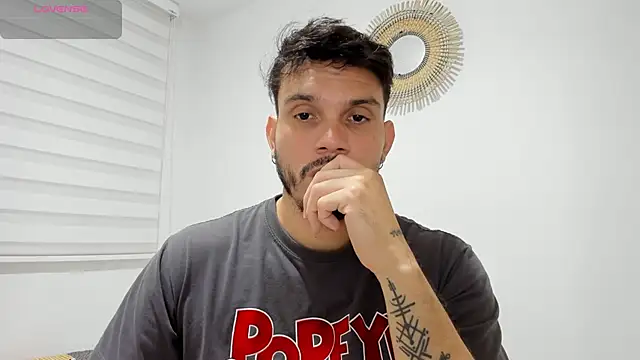 Snapshot of alejandro_stark chatting on December 2024 03:50:02 AM alejandro stark online show from December 2024 03:50:02 AM