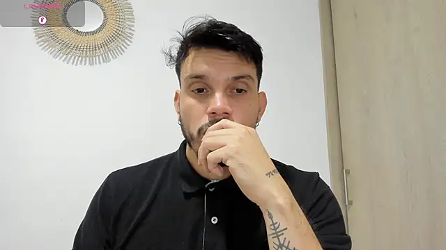 Snapshot of alejandro_stark chatting on December 2024 07:26:02 PM alejandro stark online show from December 2024 07:26:02 PM