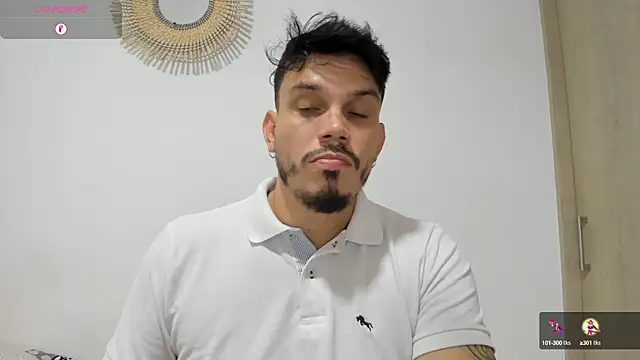 Snapshot of alejandro_stark chatting on December 2024 08:58:02 PM alejandro stark online show from December 2024 08:58:02 PM