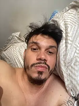 Snapshot of alejandro_stark chatting on January 2025 05:58:01 PM alejandro stark online show from January 2025 05:58:01 PM