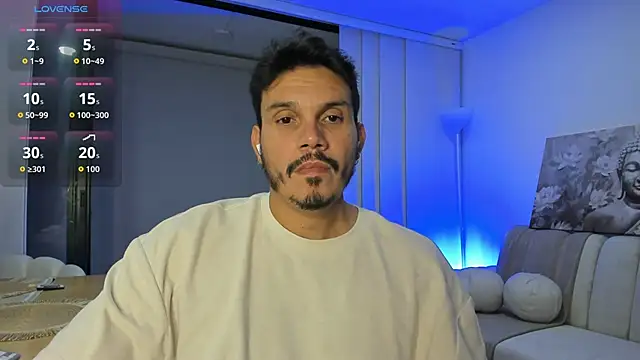 Snapshot of alejandro_stark chatting on September 2025 03:20:01 AM alejandro stark online show from September 2025 03:20:01 AM