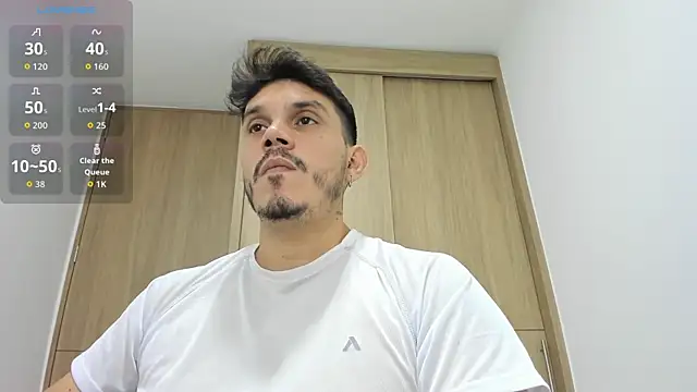 Snapshot of alejandro_stark chatting on October 2025 10:04:02 PM alejandro stark online show from October 2025 10:04:02 PM