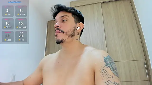 Snapshot of alejandro_stark chatting on November 2025 11:55:02 AM alejandro stark online show from November 2025 11:55:02 AM