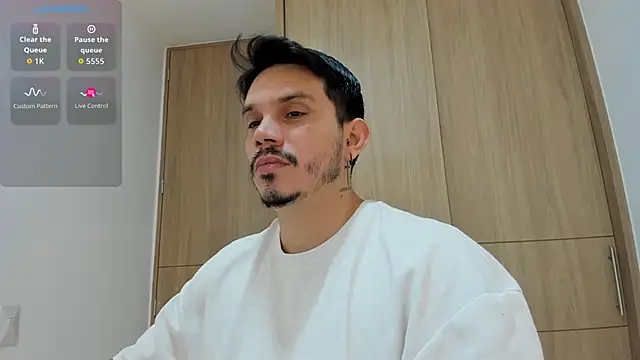 Snapshot of alejandro_stark chatting on November 2025 07:56:01 AM alejandro stark online show from November 2025 07:56:01 AM