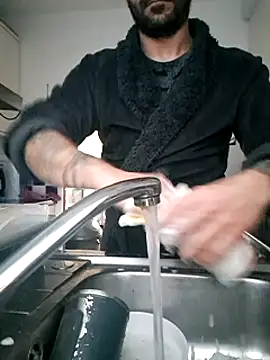 Snapshot of crisconst chatting on February 2025 08:29:02 AM crisconst online show from February 2025 08:29:02 AM