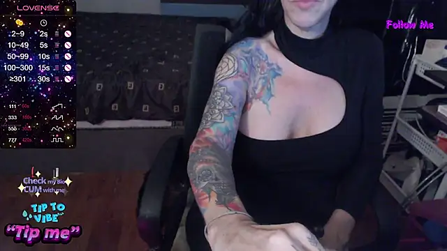 Snapshot of VenusX chatting on August 2026 09:28:01 PM VenusX online show from August 2026 09:28:01 PM
