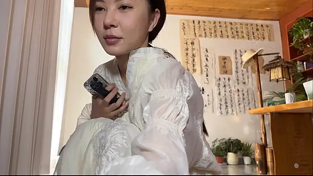 Snapshot of grandeeney chatting on March 2026 06:52:02 AM grandeeney online show from March 2026 06:52:02 AM