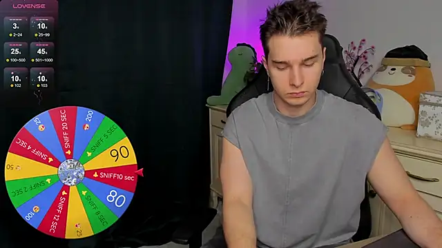 Vincent Strong online show from November 2025 09:24:01 AM