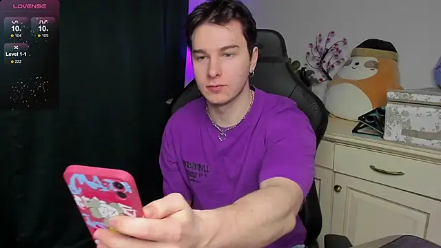 Vincent Strong online show from January 2026 08:28:02 AM