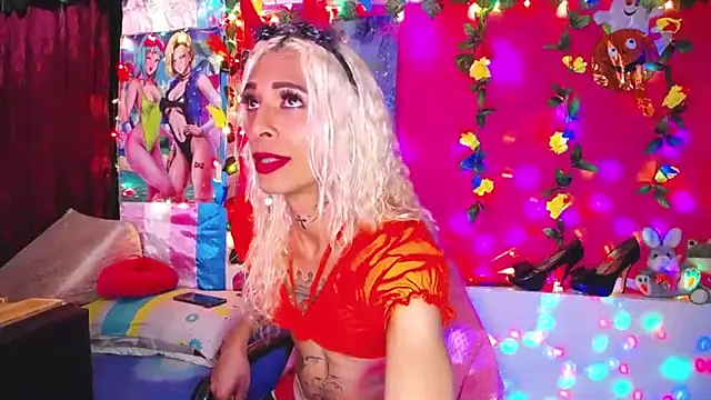 Snapshot of flaquita_corall chatting on November 2025 12:12:01 AM flaquita corall online show from November 2025 12:12:01 AM