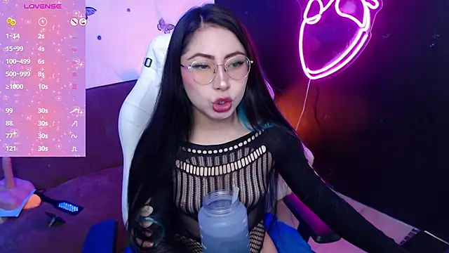 demyanderson  online show from January 2025 10:45:02 PM