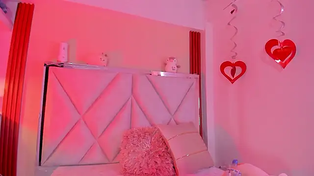 Happy tits online show from December 2024 02:41:02 PM