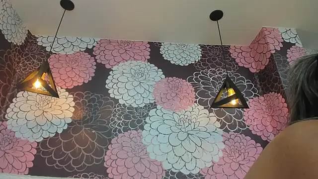 Myhottie Milf online show from January 2025 07:39:02 PM