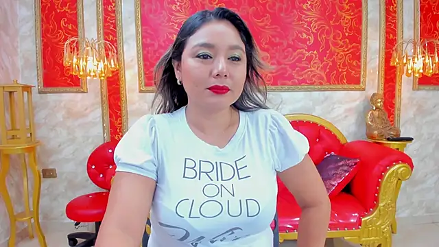 Myhottie Milf online show from February 2025 01:22:01 PM