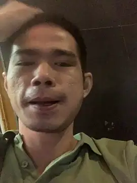 Snapshot of x0x-Philip-x0x chatting on October 2025 03:32:01 PM x0x-Philip-x0x online show from October 2025 03:32:01 PM