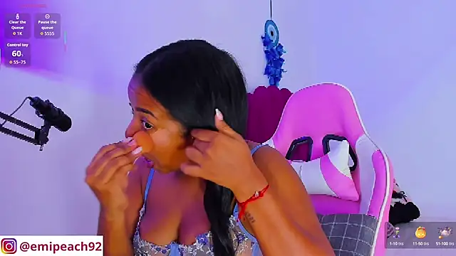 samanthaabloom online show from October 2025 12:21:02 AM