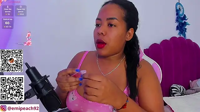 samanthaabloom online show from June 2026 01:30:02 AM