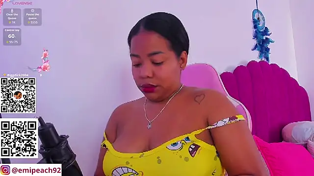 Snapshot of samanthaabloom chatting on July 2026 03:03:02 PM samanthaabloom online show from July 2026 03:03:02 PM