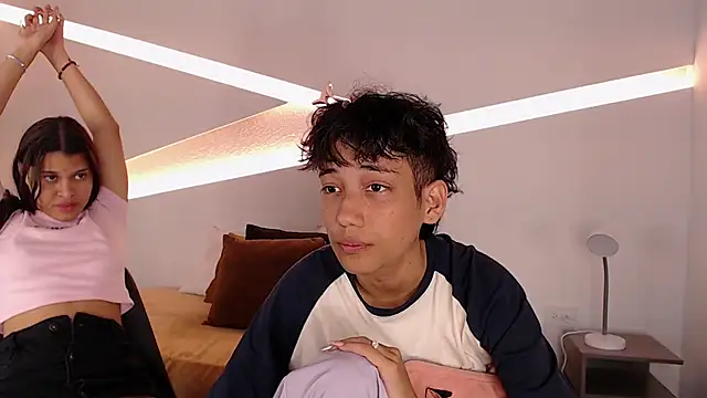 hot little bunny online show from January 2025 09:22:01 PM