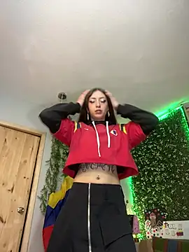 VickyJackson  online show from July 2026 12:48:02 AM