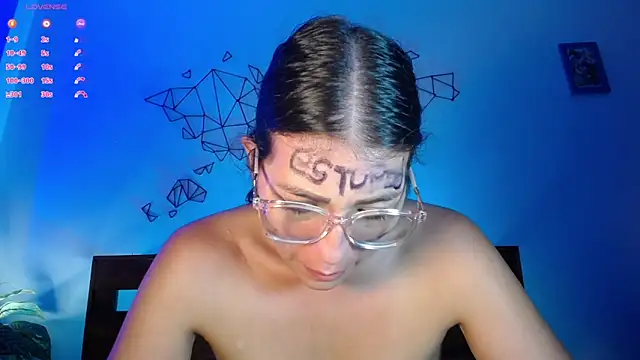 DaMikaela  online show from March 2025 10:21:02 PM