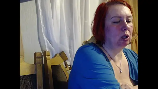 NikolRedMilf online show from December 2025 06:47:02 PM