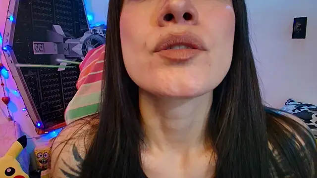 Snapshot of juanita_adams chatting on January 2025 07:34:02 PM juanita adams online show from January 2025 07:34:02 PM