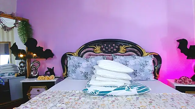 MyaJenson online show from October 2025 05:20:02 AM