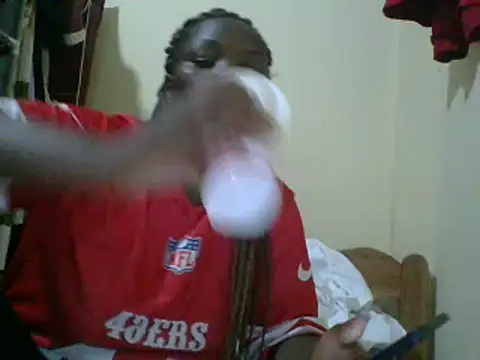 Snapshot of sweet-frida22 chatting on February 2025 04:11:02 PM sweet-frida22 online show from February 2025 04:11:02 PM